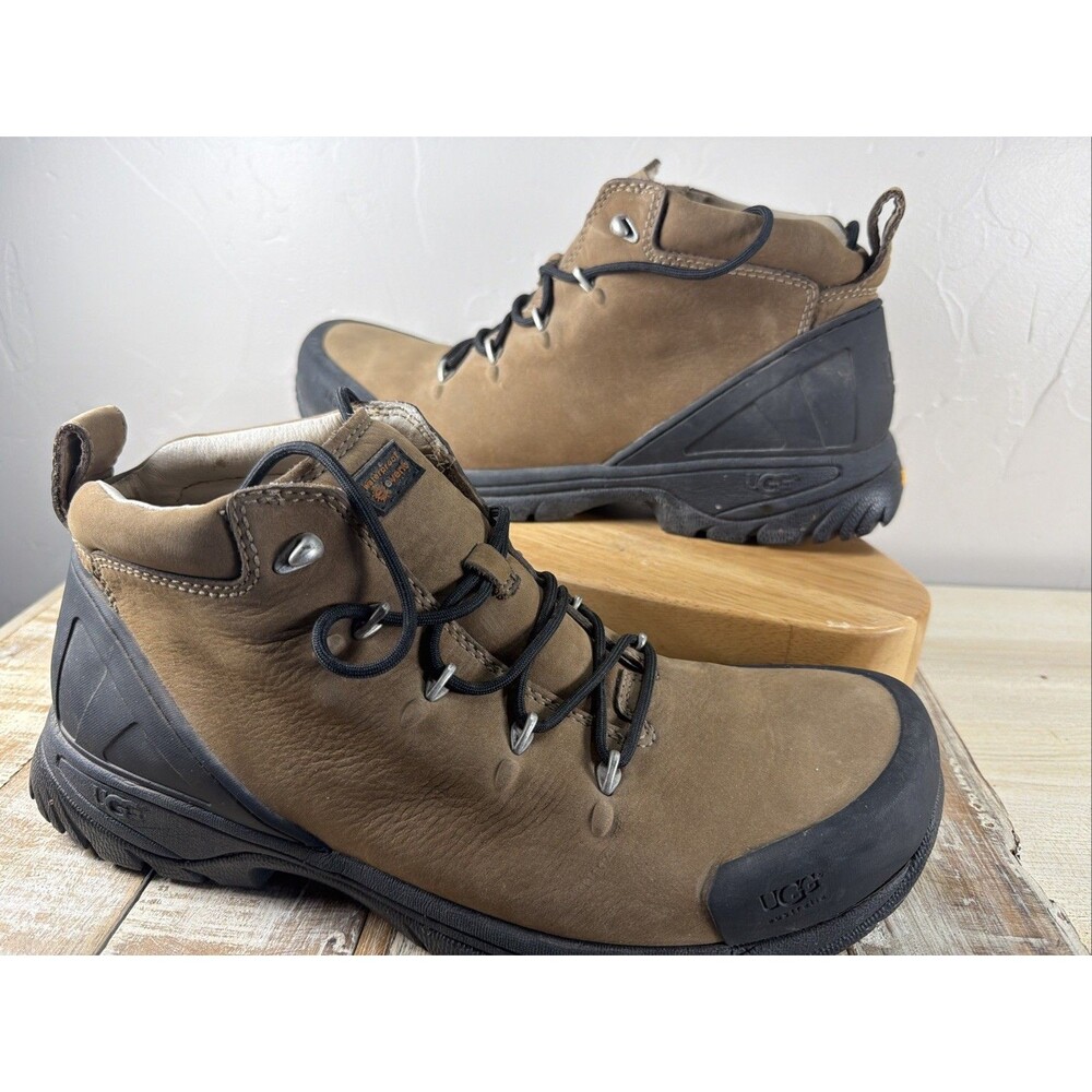 UGG Australia Event Boot S/N 5780 Waterproof Mens 10